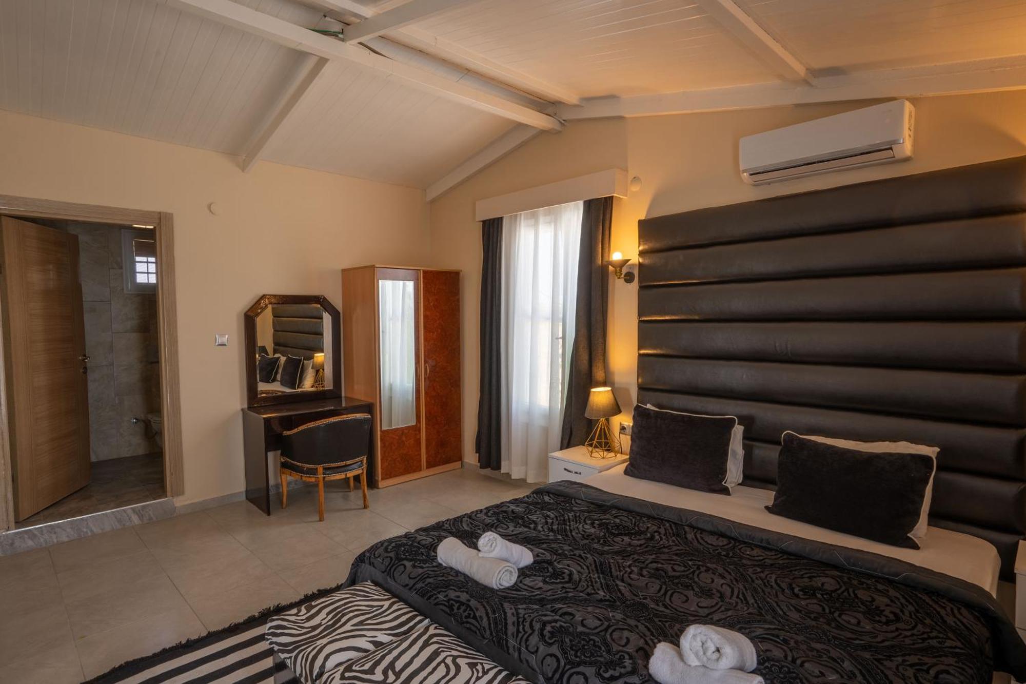 Simlarda Country Club Ayvalik Villa Exteriör bild