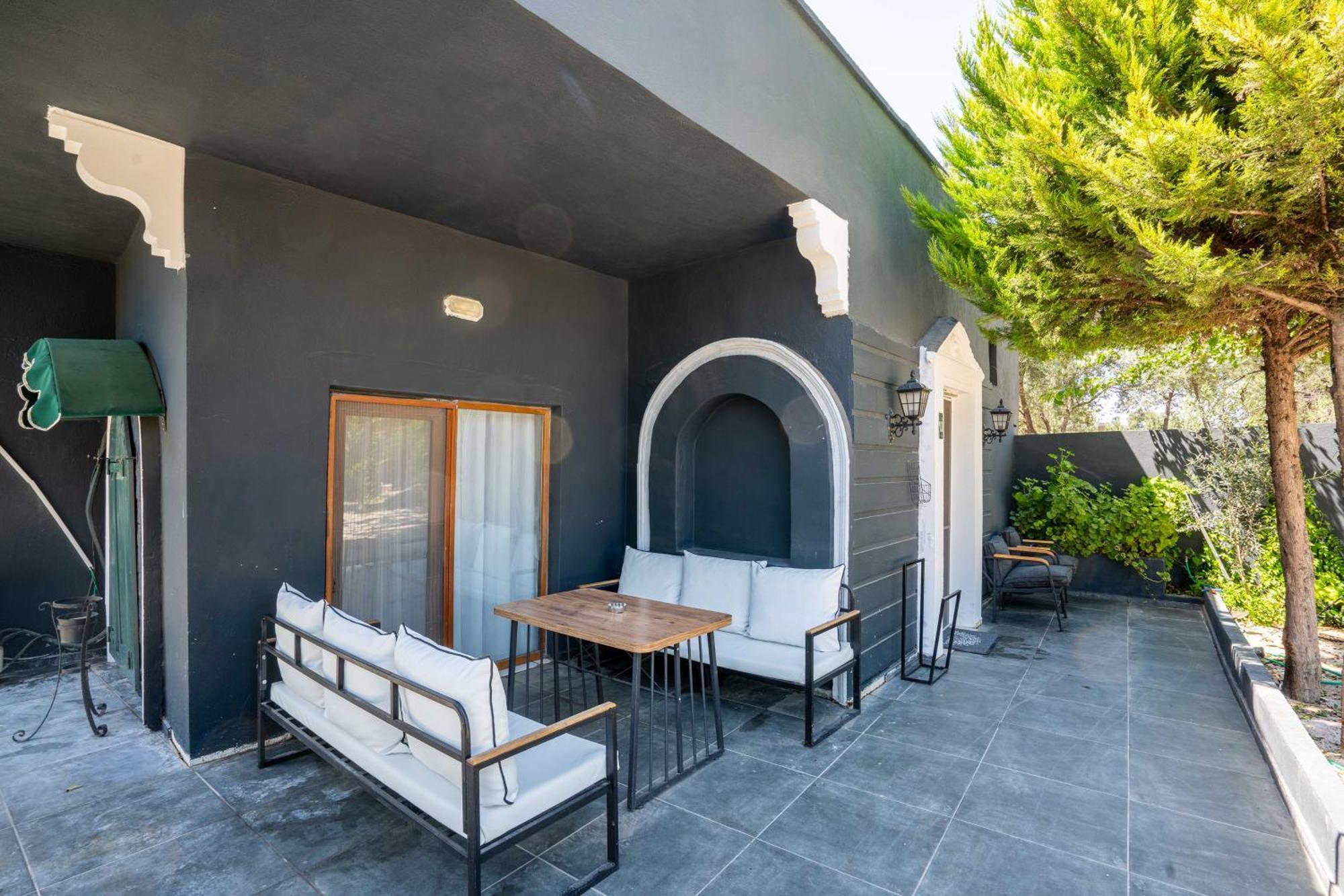 Simlarda Country Club Ayvalik Villa Exteriör bild
